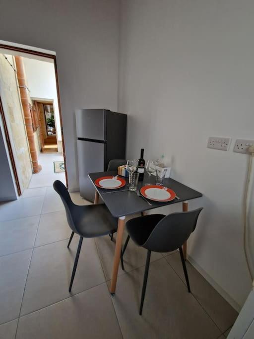 Cozy 1 Bedroom House In Iz-Żejtun Exteriör bild